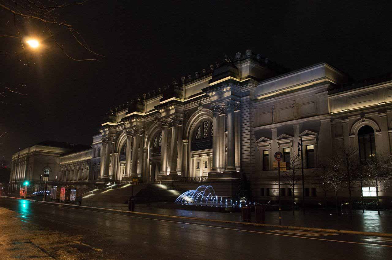 image of the museum at night